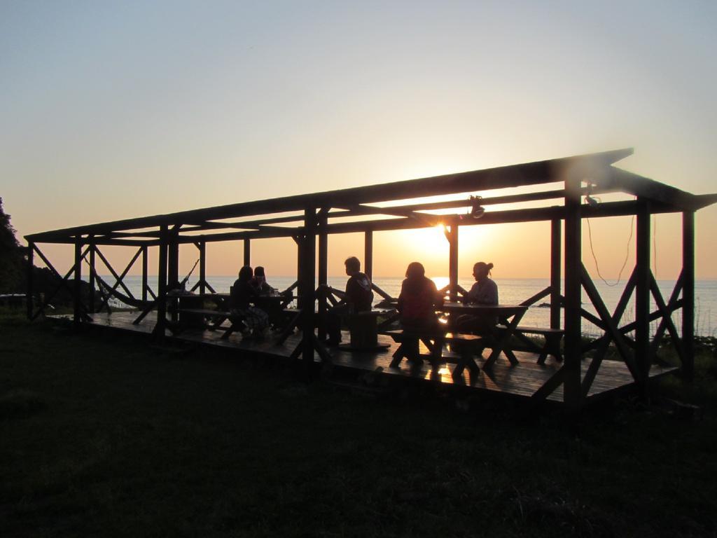 Amakusa West Coast Backpackers Fu-Raibou Hostel Kültér fotó